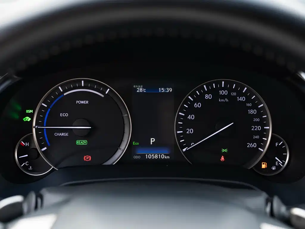 Lexus RX — миниатюра 23