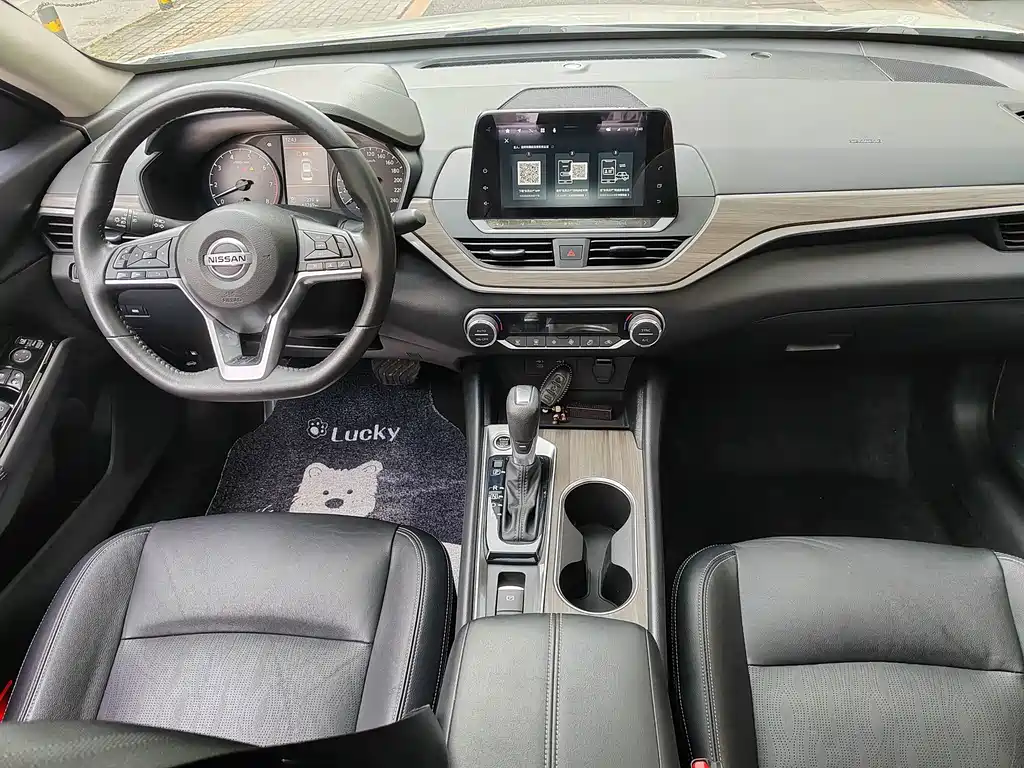 Nissan Teana — миниатюра 7