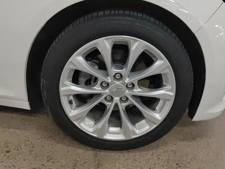 Cadillac CT5 — миниатюра 6