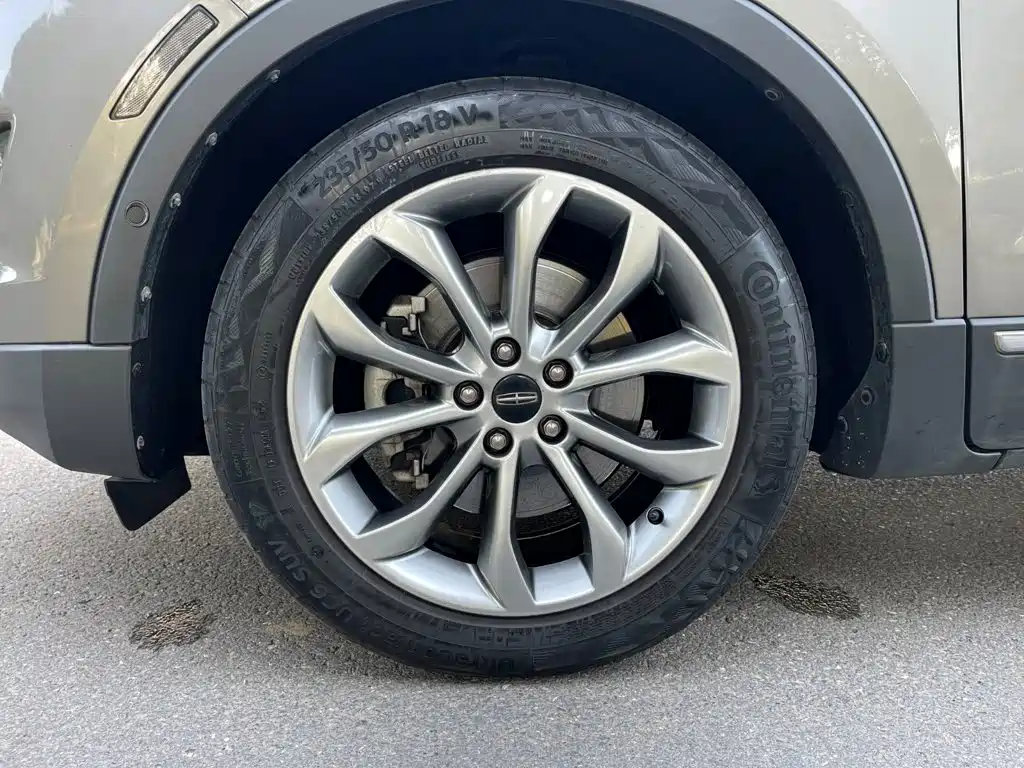 Lincoln MKC — миниатюра 10
