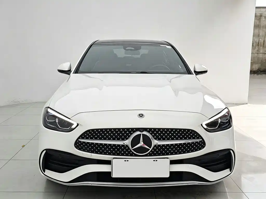 Mercedes-Benz C-Class — миниатюра 4