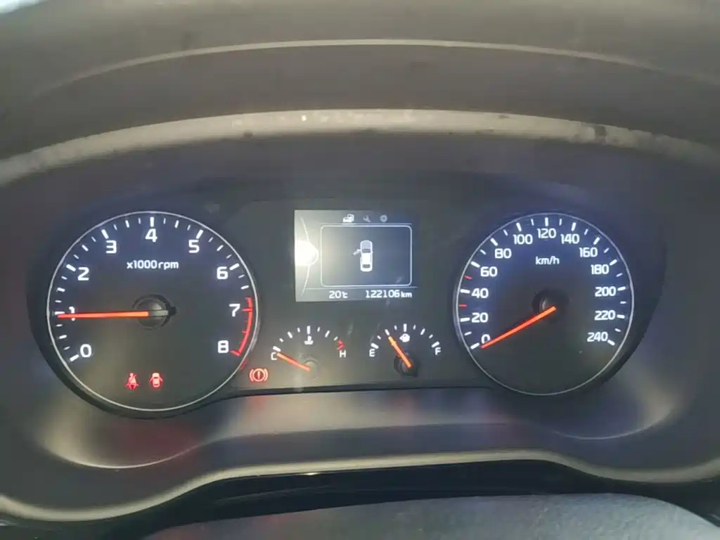 Kia K4 — миниатюра 12