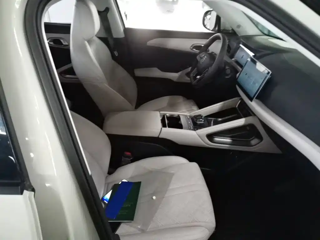 BYD Yuan UP — миниатюра 25