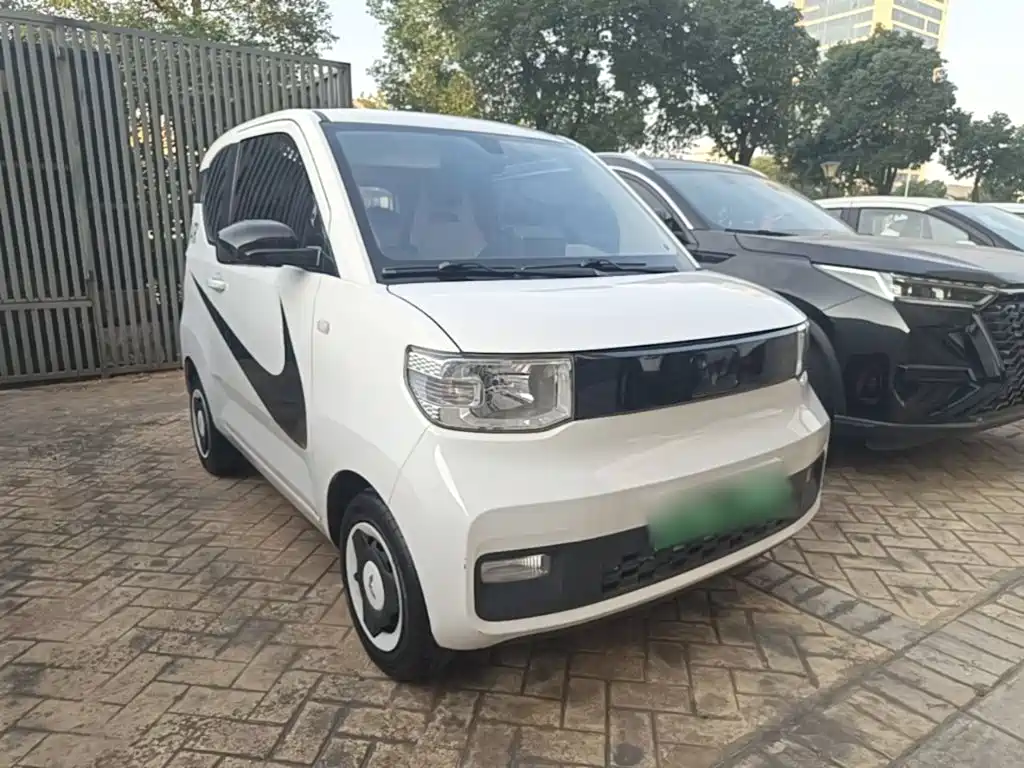 Wuling MINIEV — миниатюра 4