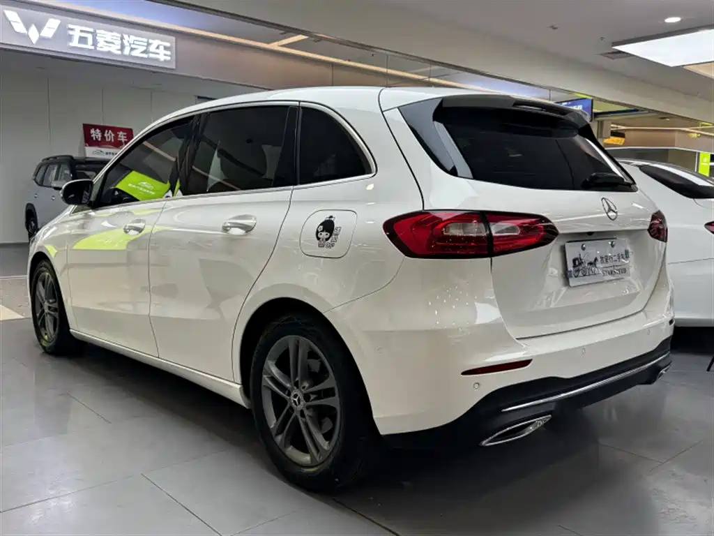 Mercedes-Benz B-Class — миниатюра 11