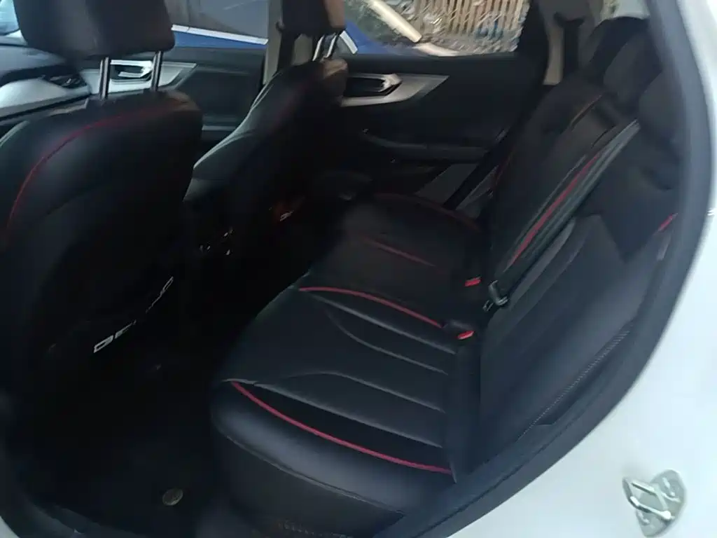 BAIC X7 — миниатюра 22