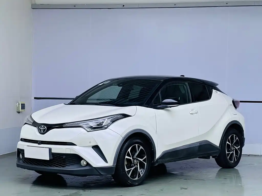 Купить Toyota C-HR