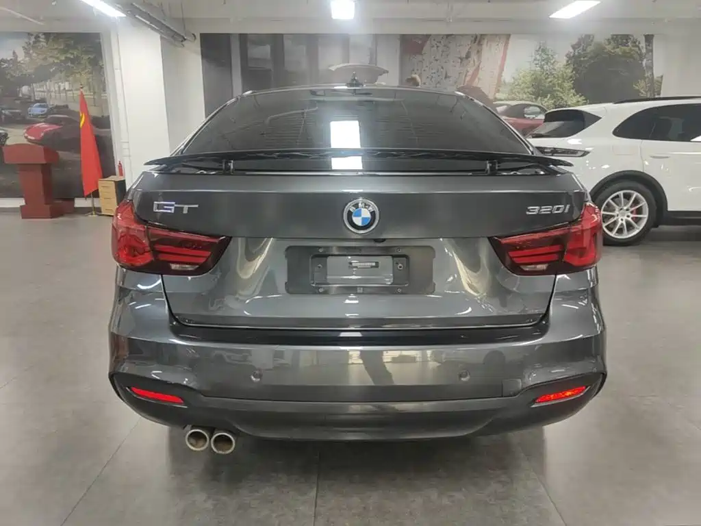 BMW 3 Series GT — миниатюра 6