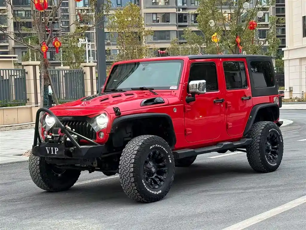 Купить Jeep Wrangler