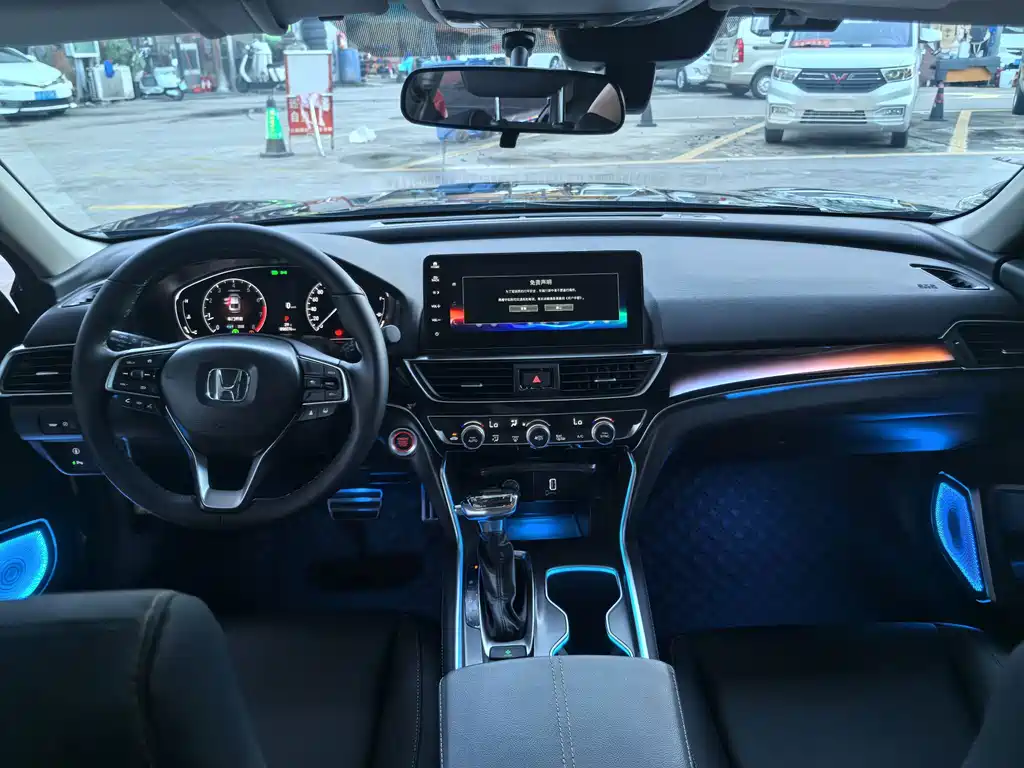 Honda Accord — миниатюра 33