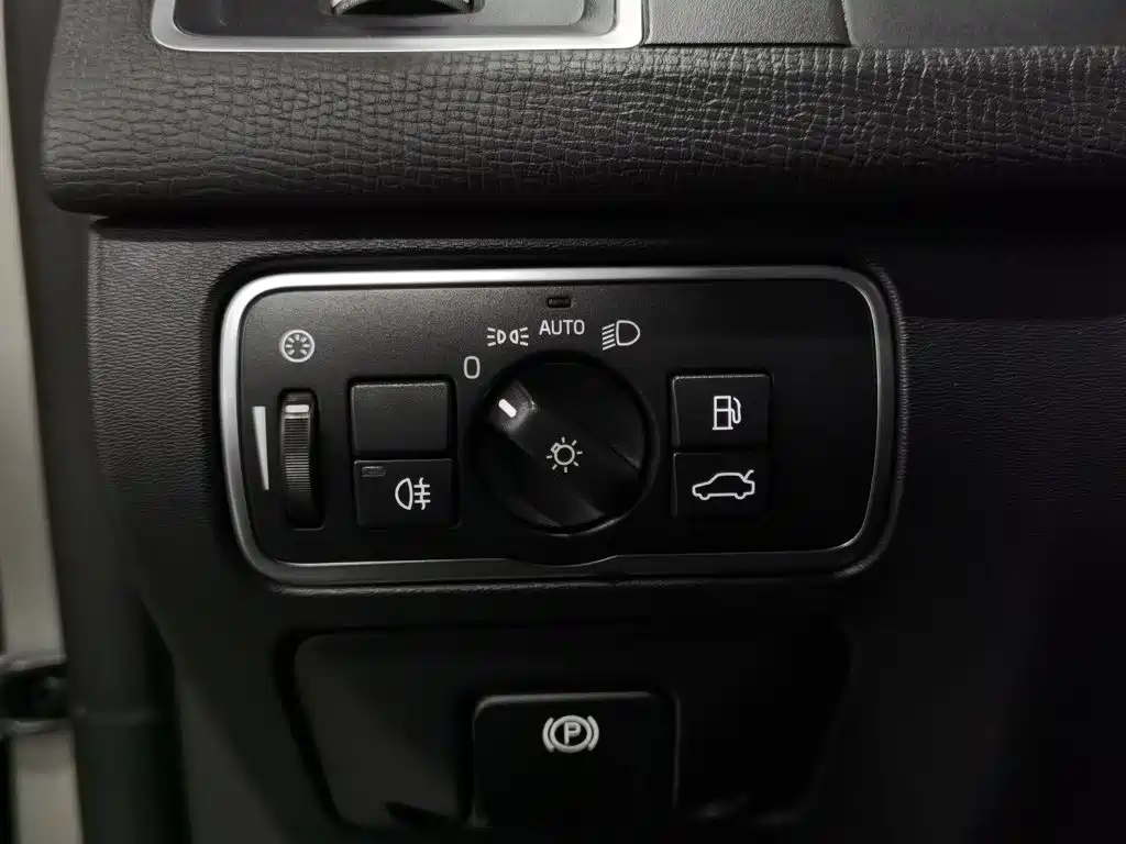 Volvo XC60 — миниатюра 21