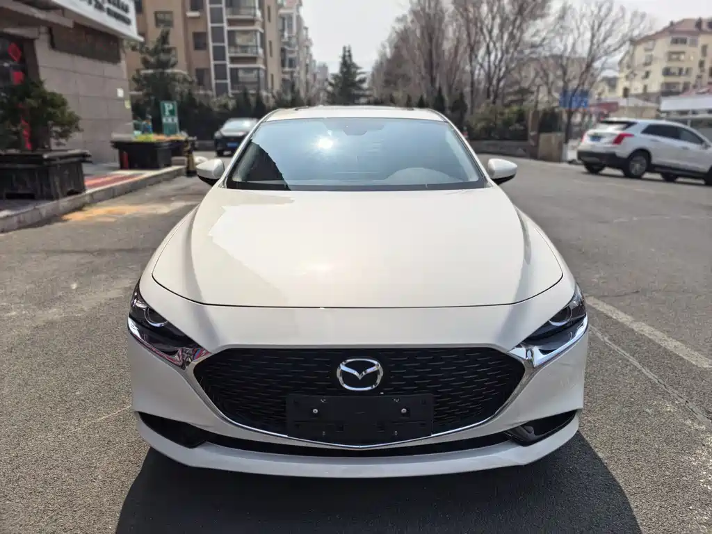 MAZDA 3 ANGKESAILA