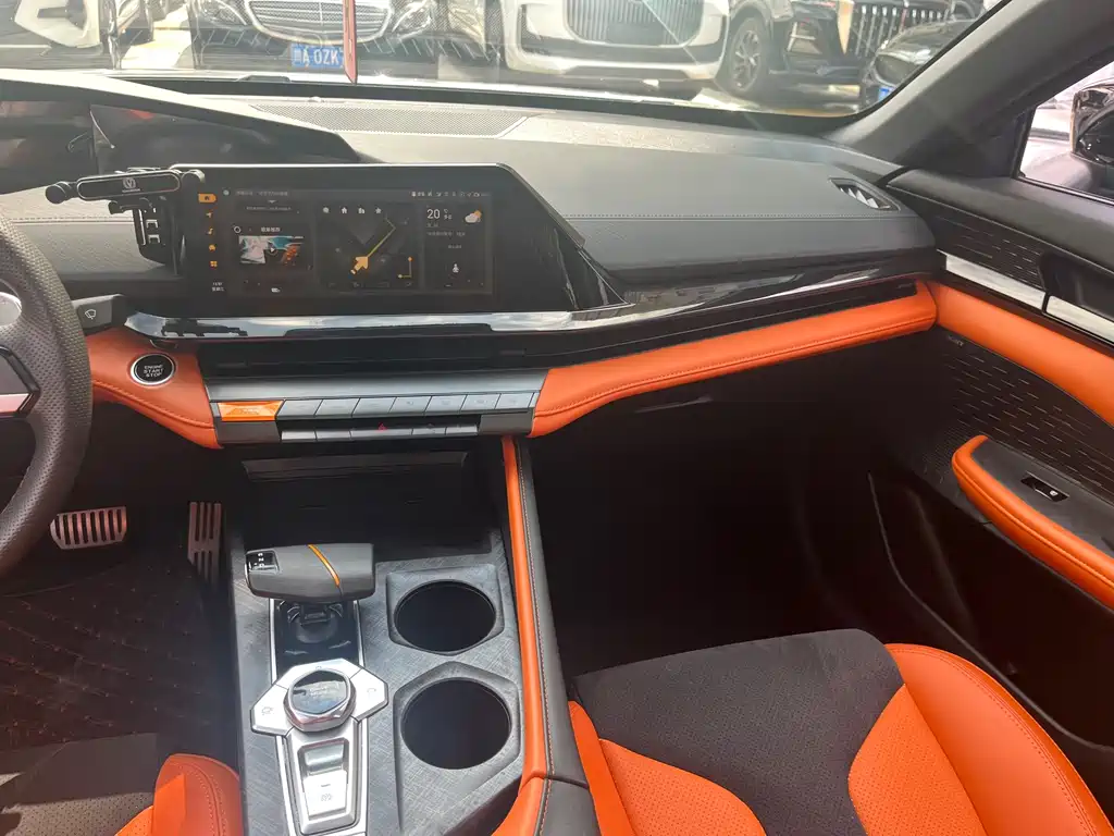 Changan UNI-V — миниатюра 16