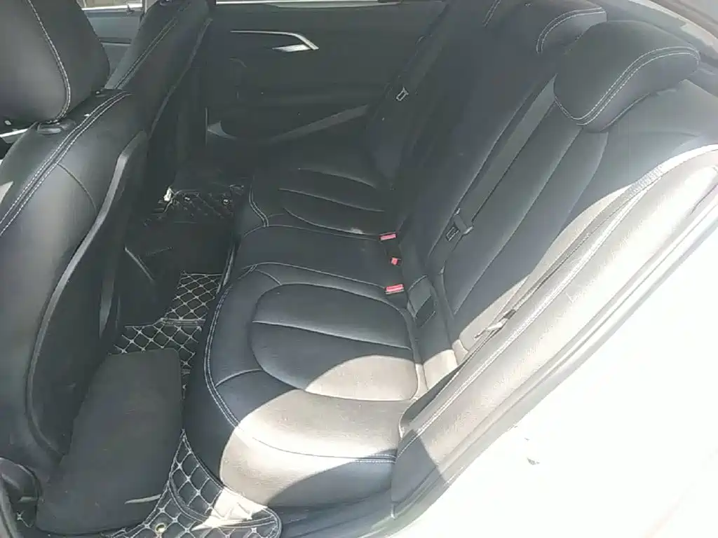 BMW 1 Series — миниатюра 17