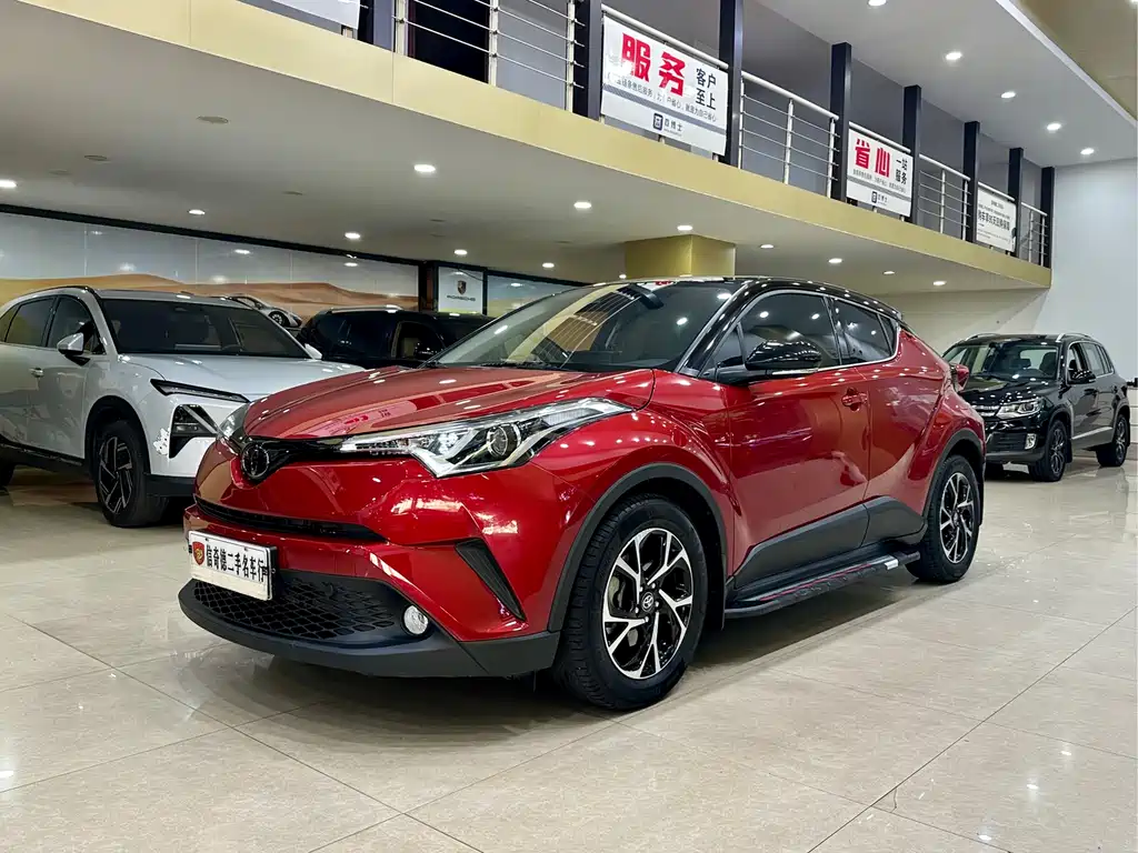 Купить Toyota C-HR
