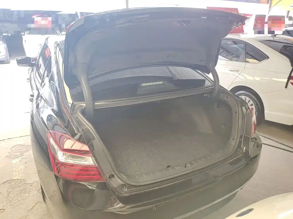 Honda Accord — миниатюра 19