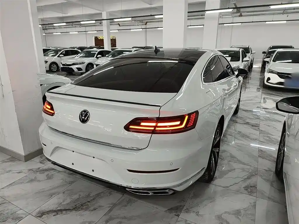 Volkswagen FAW - Passat CC CC 2024 330TSI