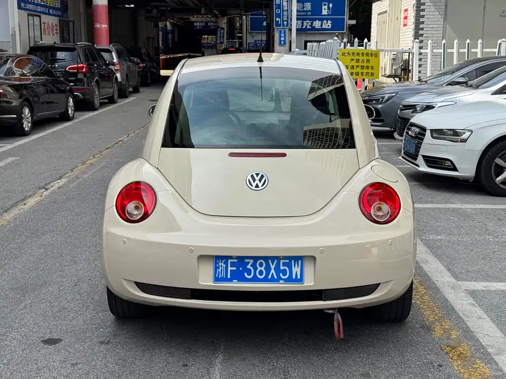 Volkswagen Beetle — миниатюра 4