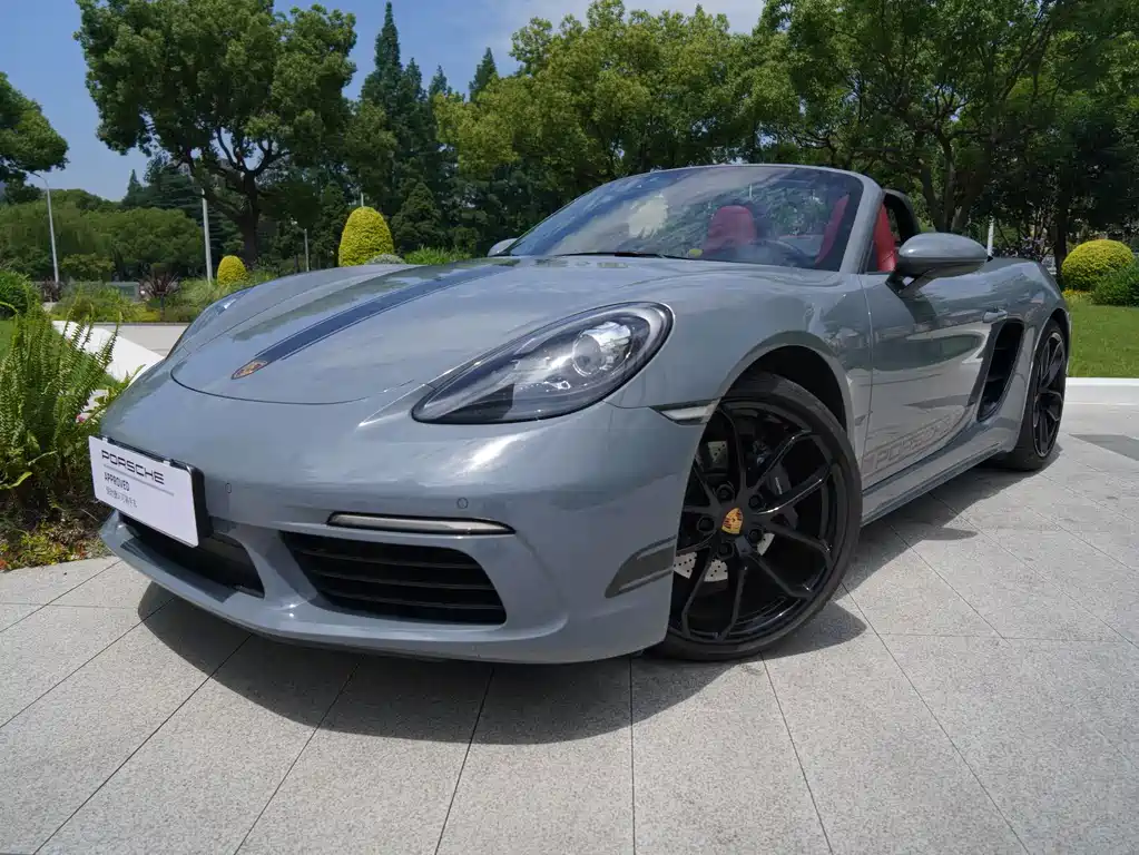 Купить Porsche 718