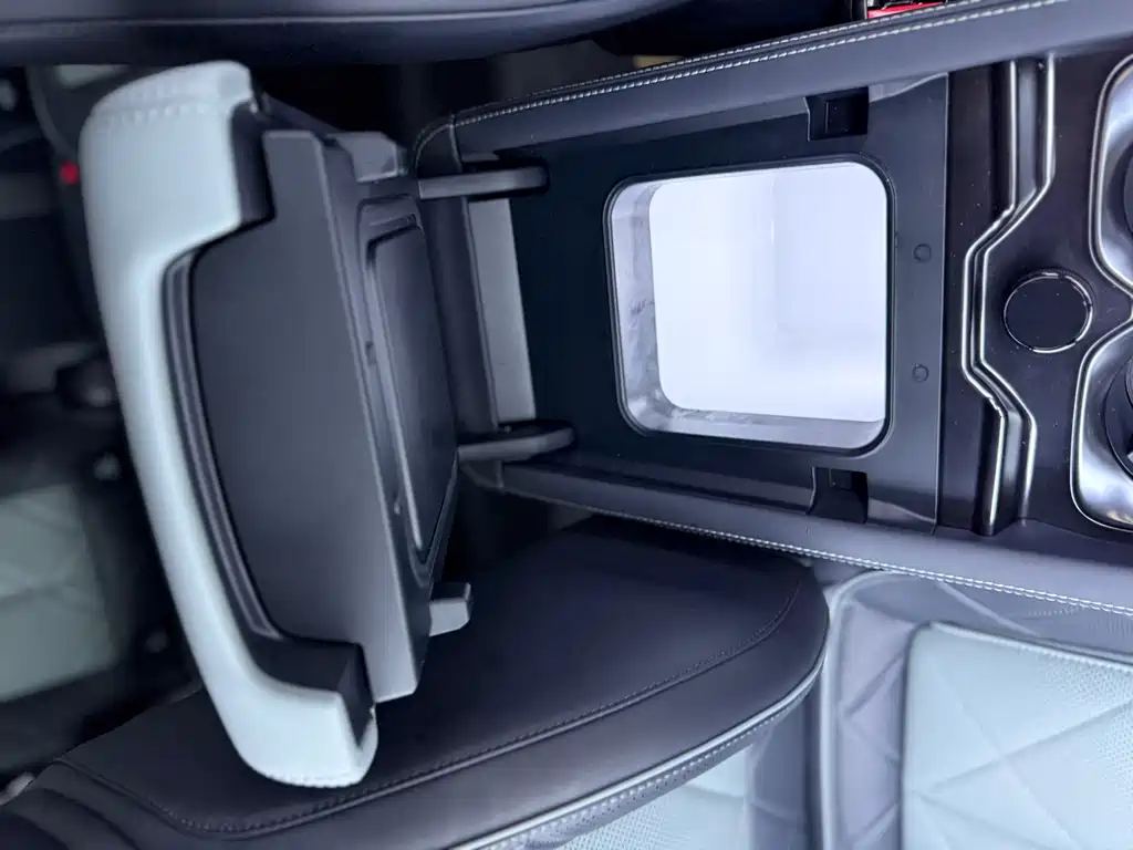 FANG CHENG BAO LEOPARD 5