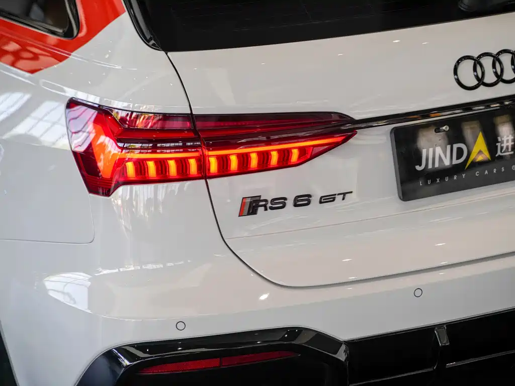 Audi RS 6 — миниатюра 6