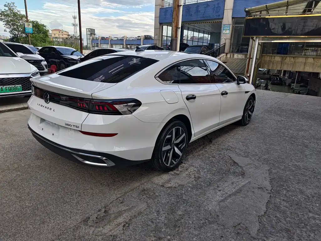 Volkswagen Lamando — миниатюра 9