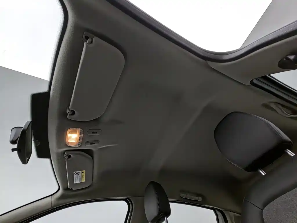 Citroen C3-XR — миниатюра 14