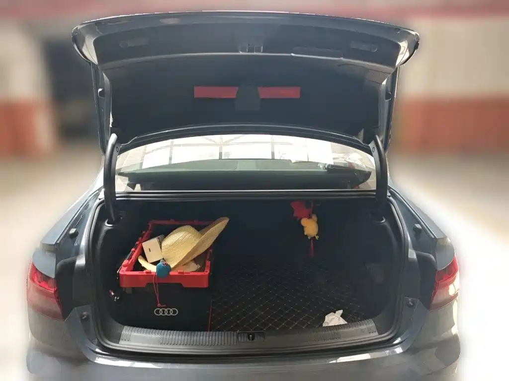Audi A4L — миниатюра 20