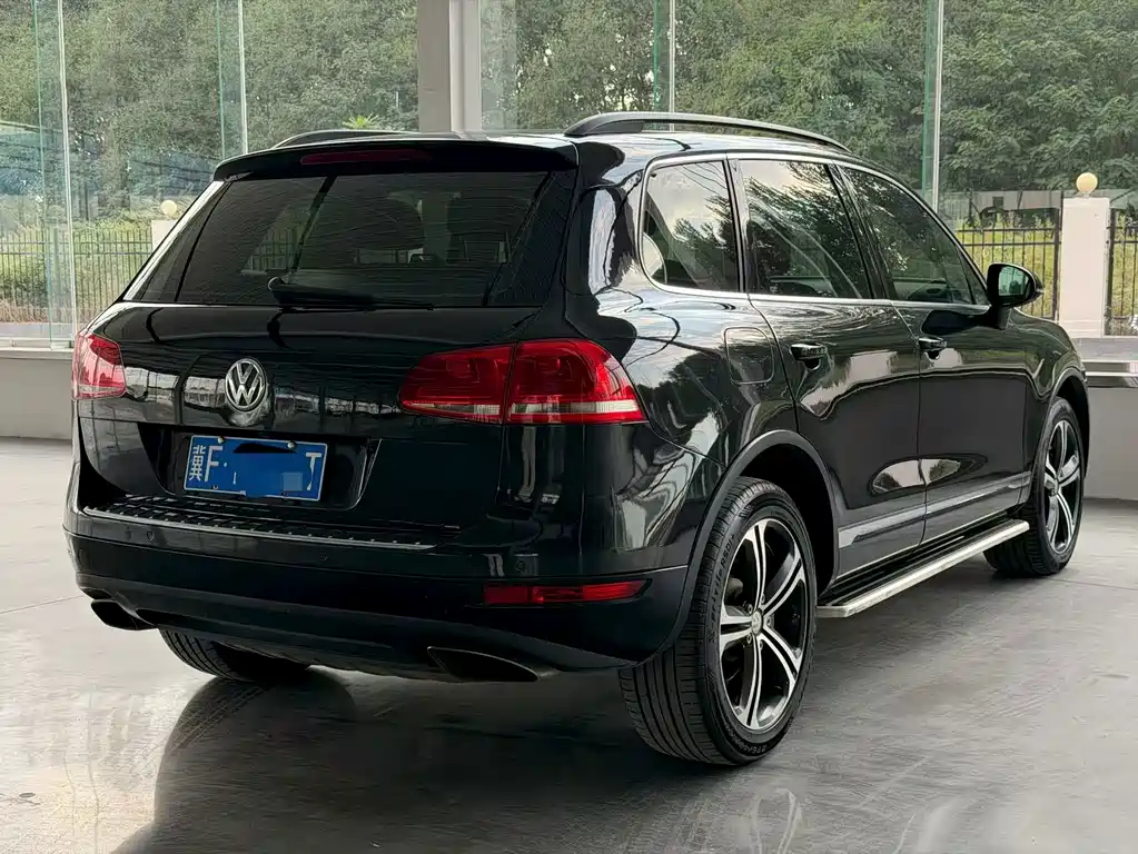 Volkswagen Touareg — миниатюра 4