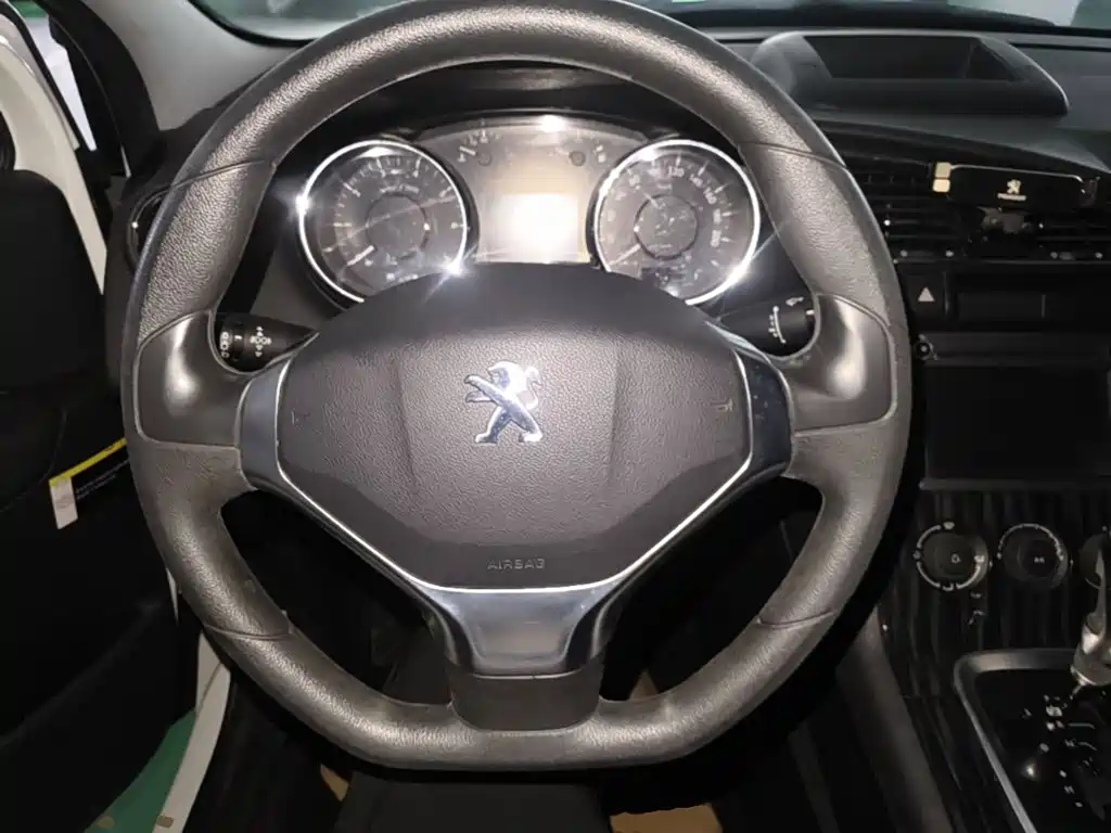 Peugeot 3008 — миниатюра 11