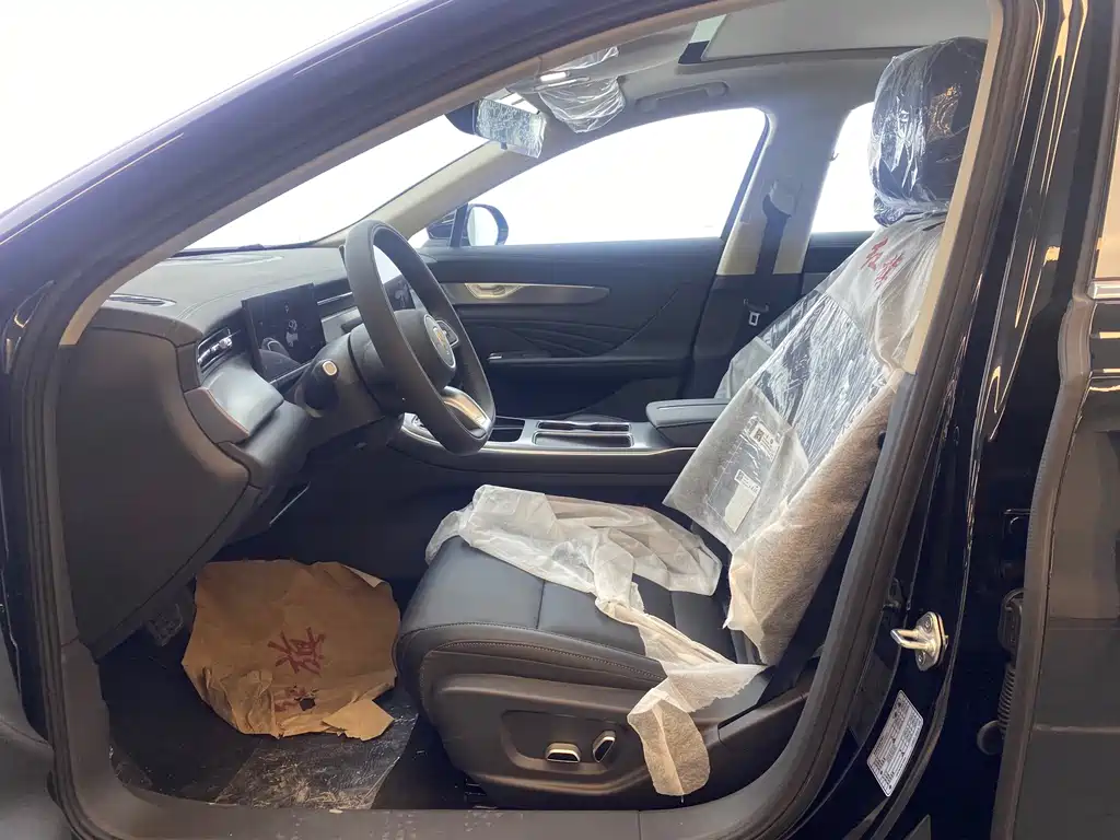 Hongqi H5 2026 1.5T DCT Pro