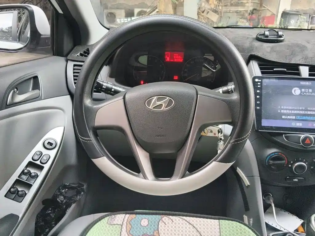 Hyundai Verna — миниатюра 3
