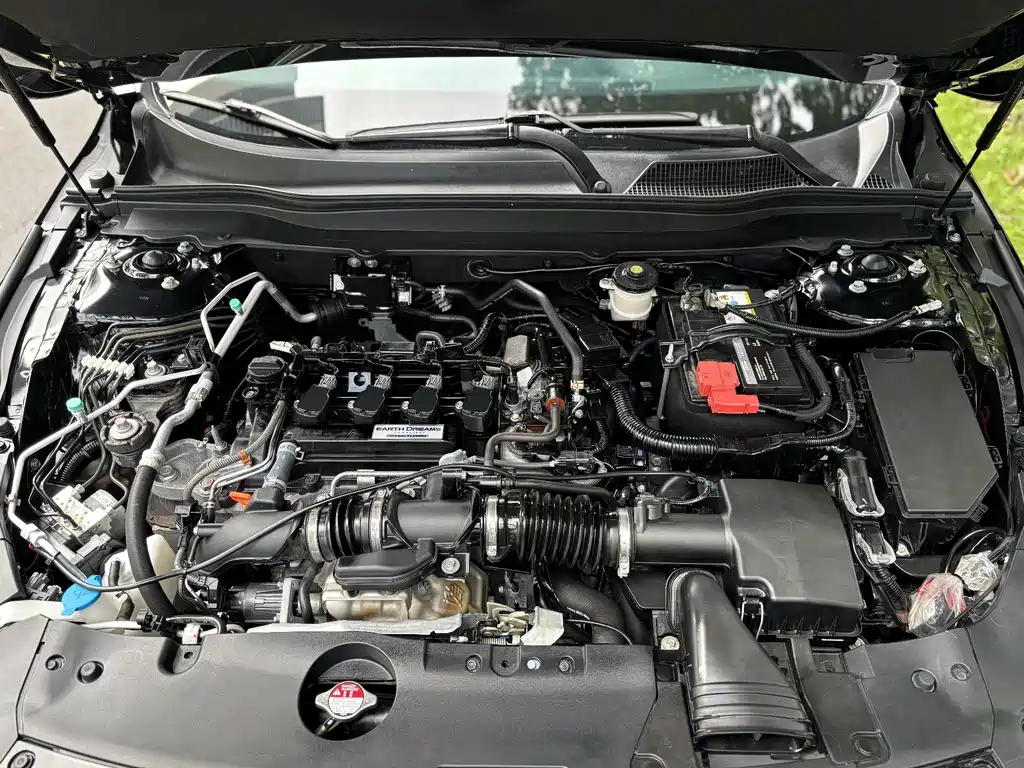 Honda Accord — миниатюра 20