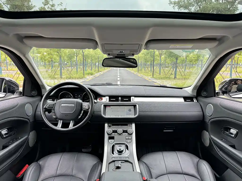 Land Rover Evoque — миниатюра 14