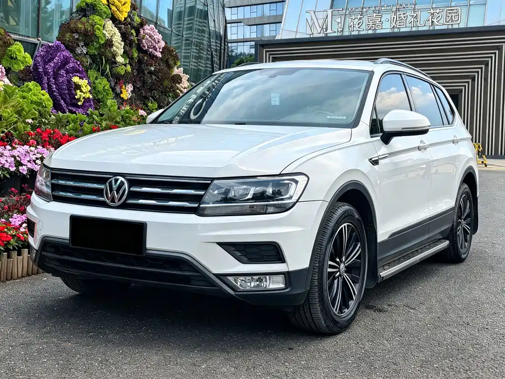 Volkswagen Tiguan L