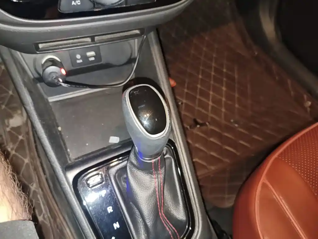 Hyundai Verna — миниатюра 14