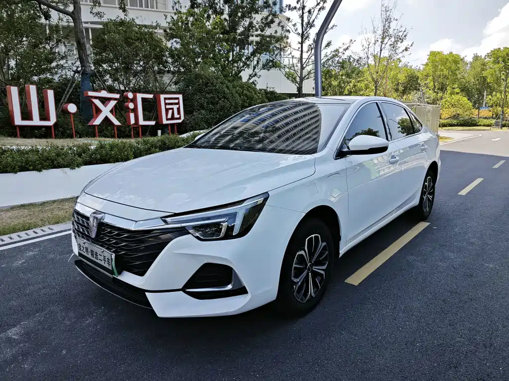 Roewe i6 MAX New Energy