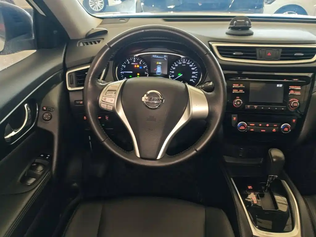 Nissan X-Trail — миниатюра 11