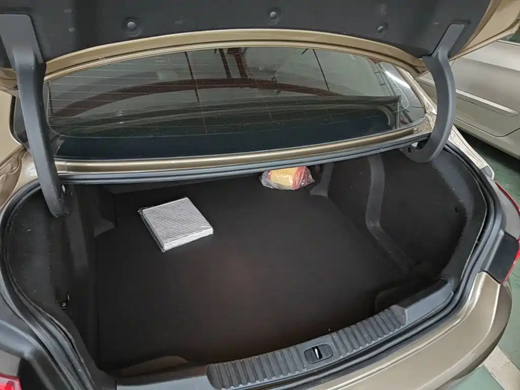 Buick Verano — миниатюра 19