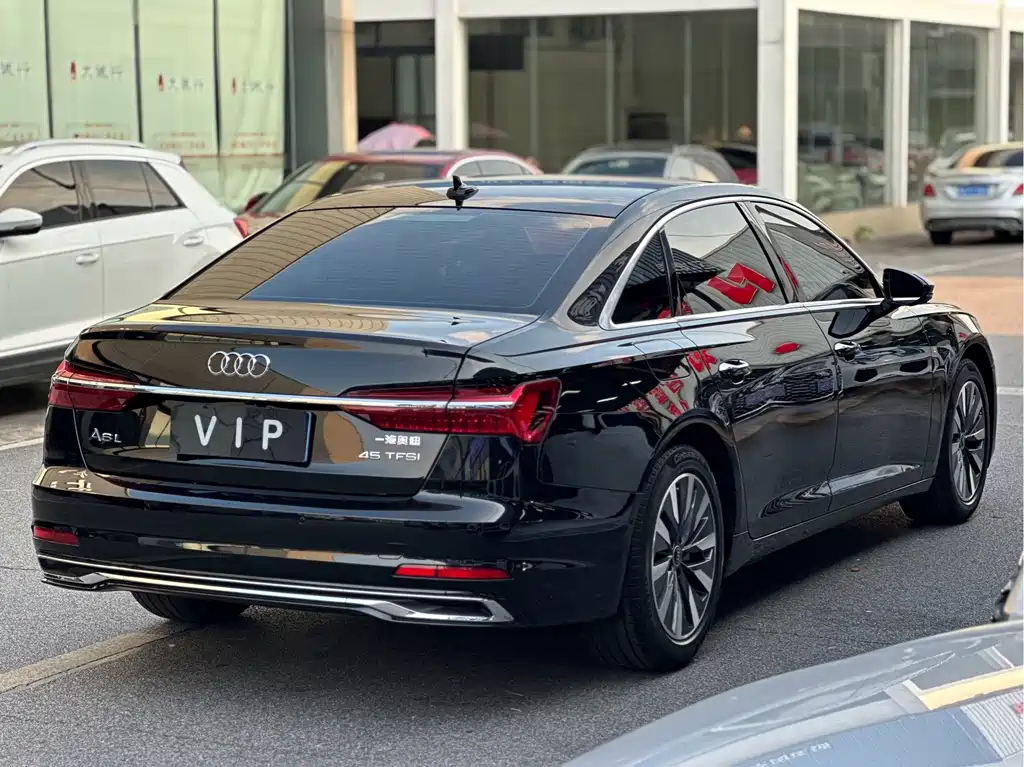 Audi A6L — миниатюра 6