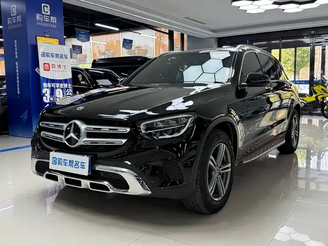 MERCEDES-BENZ GLC
