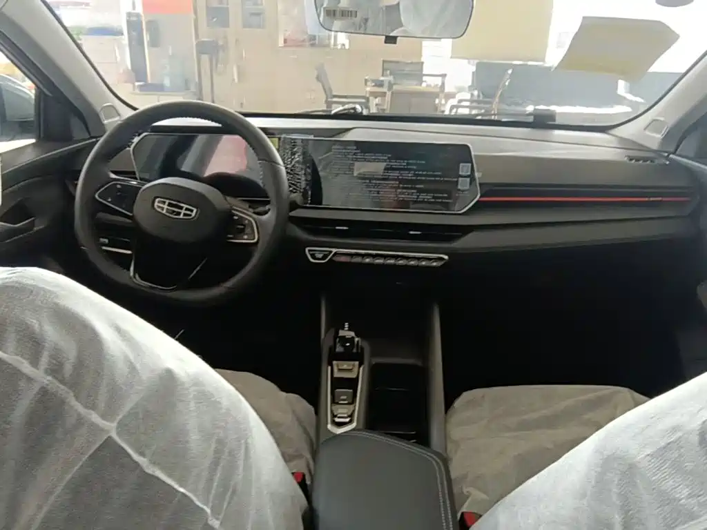 Geely Binrui — миниатюра 10