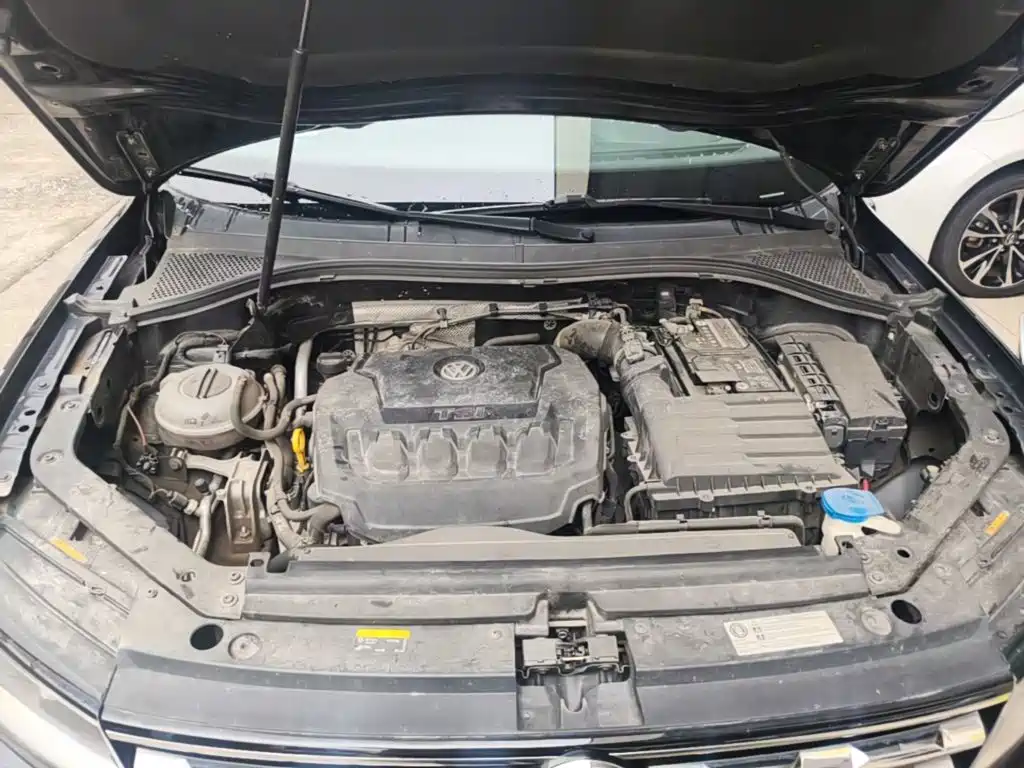 Volkswagen Tiguan L — миниатюра 20