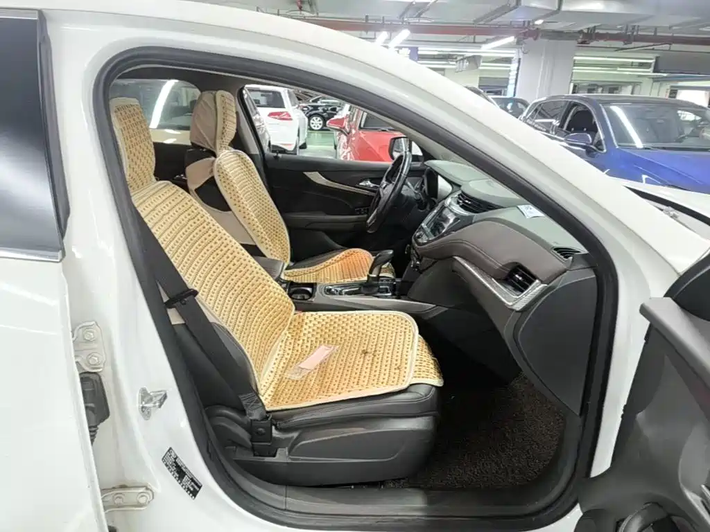 Chevrolet Malibu — миниатюра 25