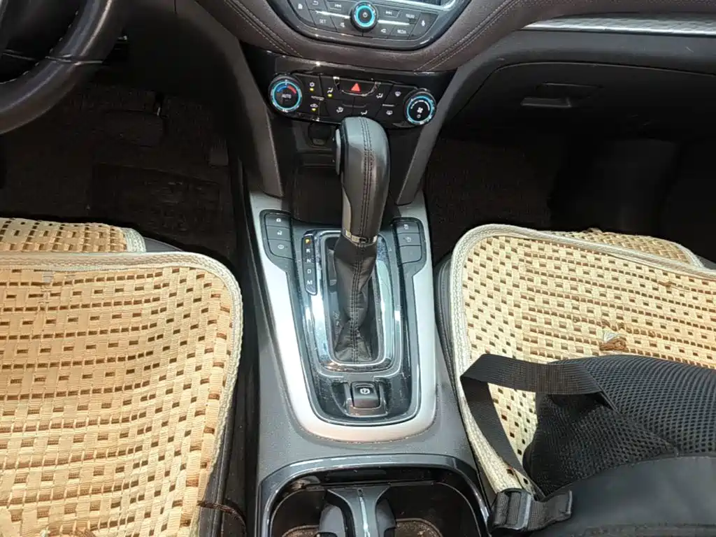 Chevrolet Malibu — миниатюра 14