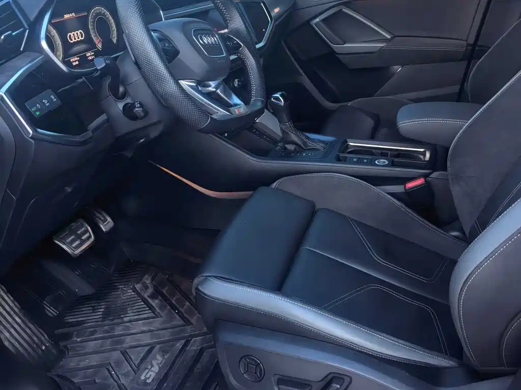 Audi Q3 Sportback — миниатюра 4