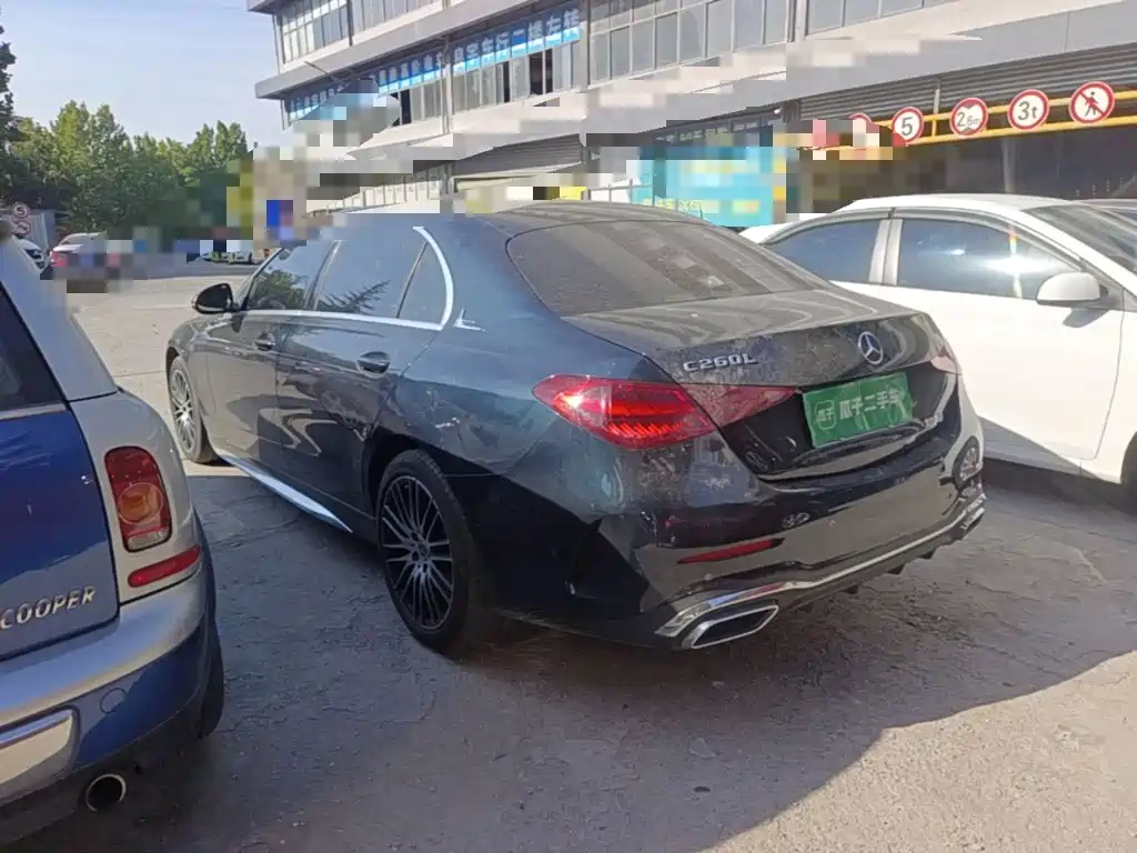 Mercedes-Benz C-Class — миниатюра 5