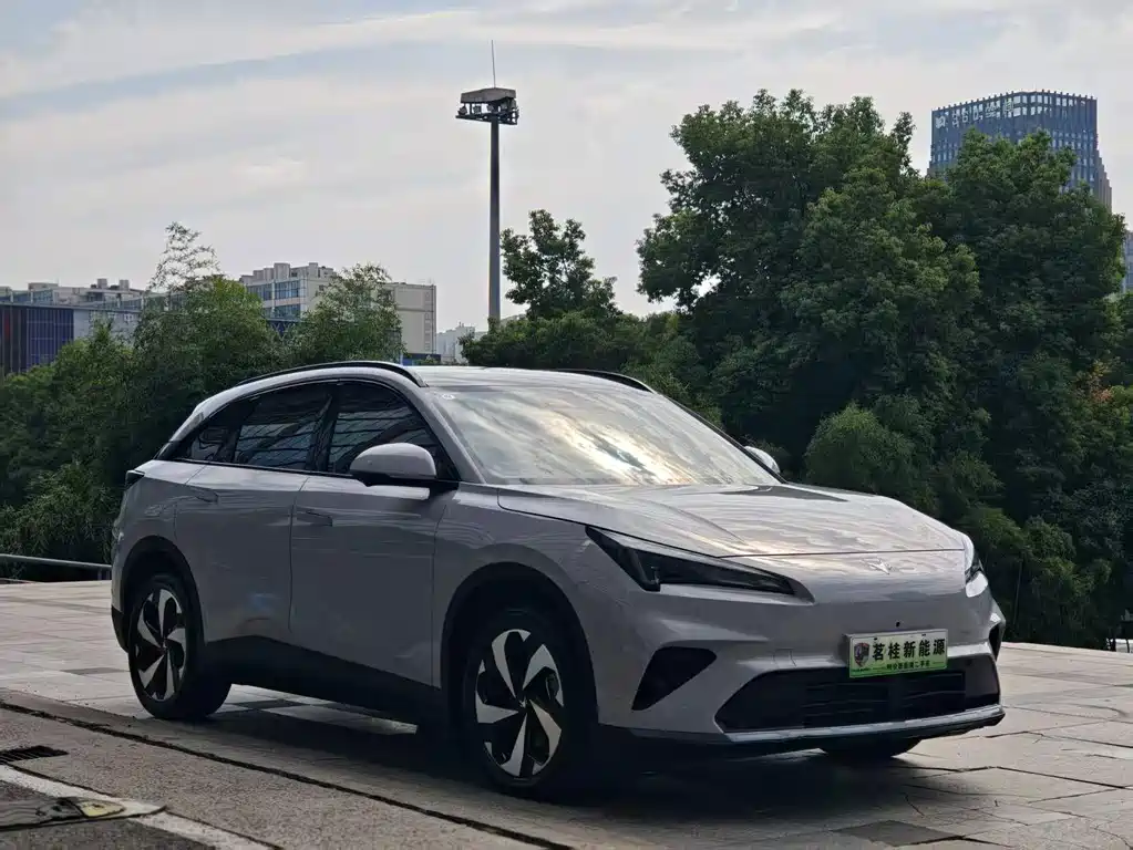 ARCFOX Alpha T5 — миниатюра 3