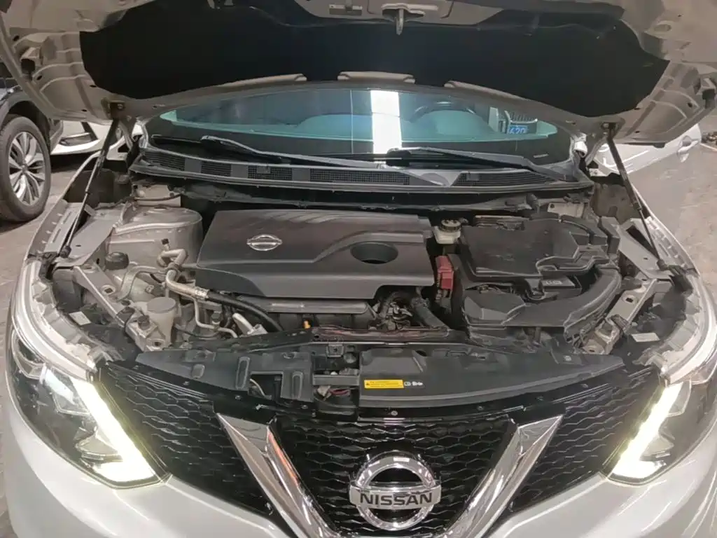 Nissan Qashqai — миниатюра 20
