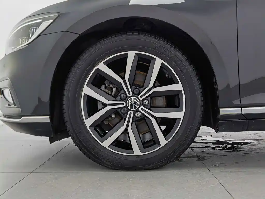 Volkswagen Magotan — миниатюра 17